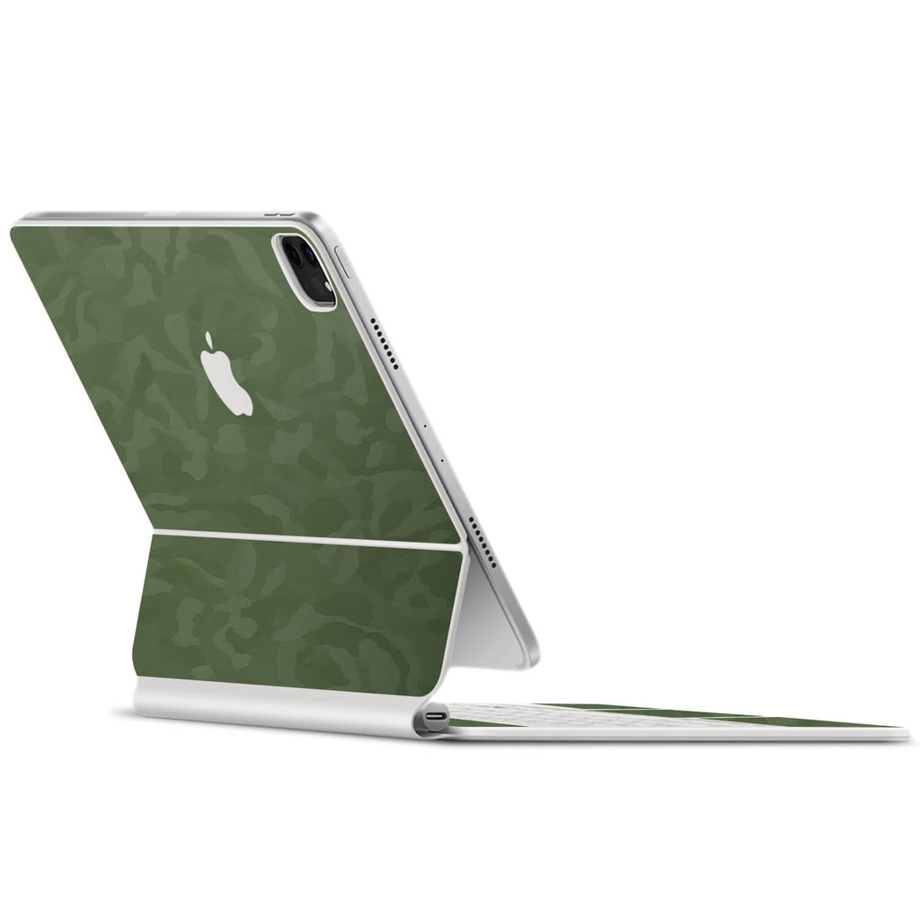 Apple iPad Pro Magic Keyboard 11" (2022, Gen 4) Green camo skins