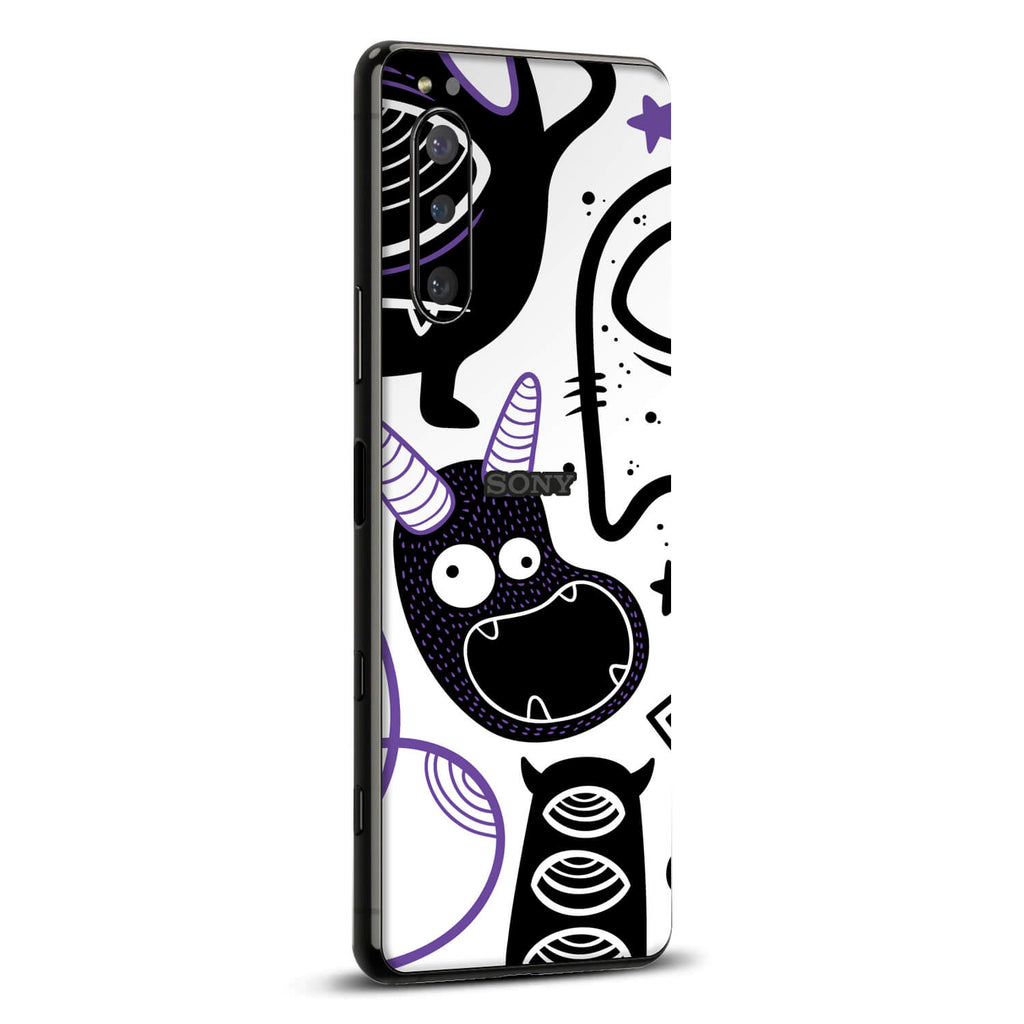 Sony Xperia 5 iv Doodles monster purple skins